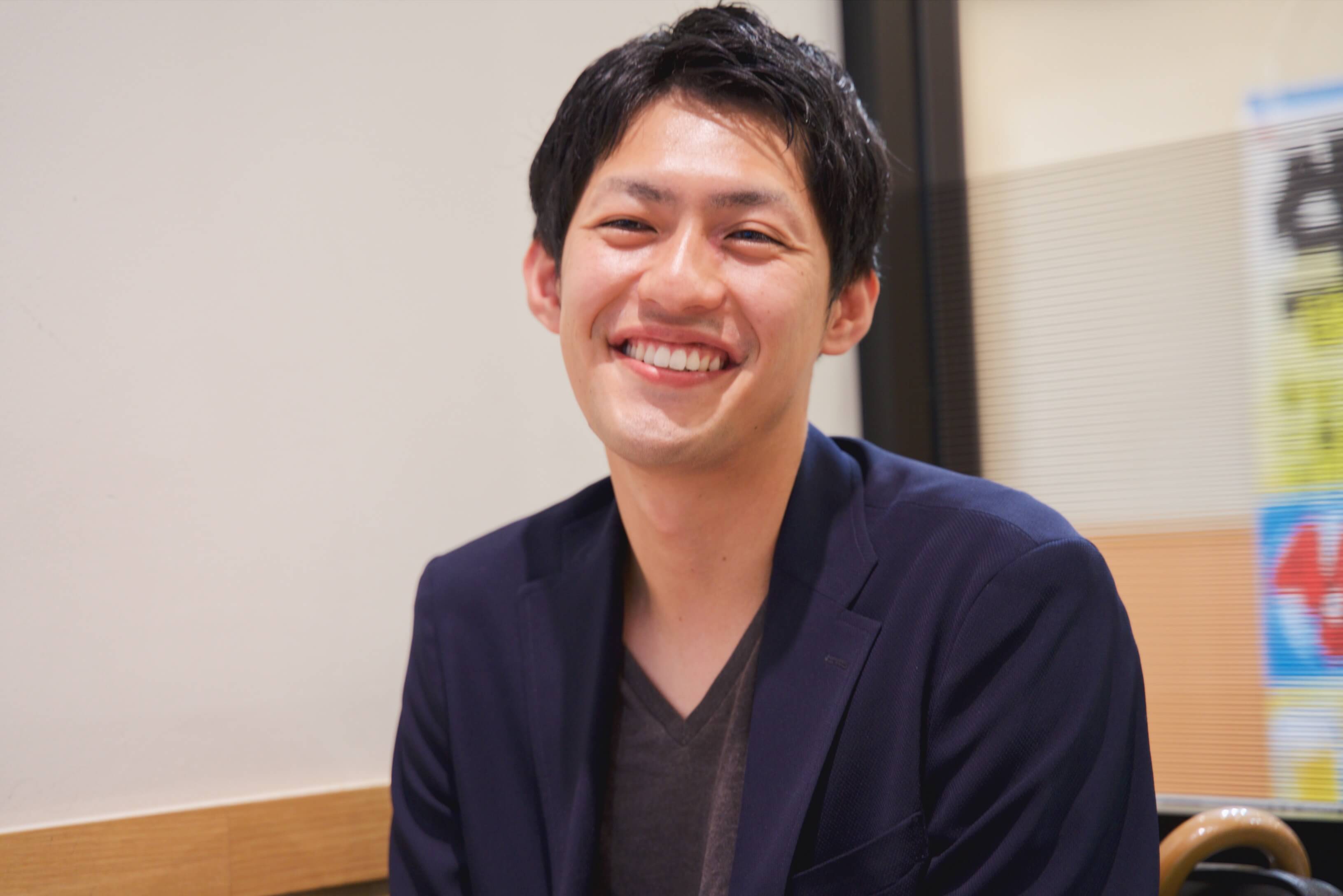 最初のデートについて話してくれるKazuyaさん
